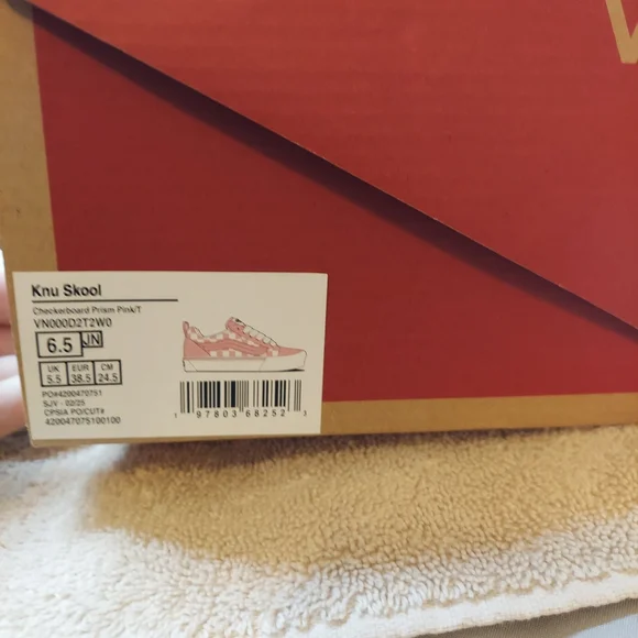 Vans Pink Knu Skool Prism Pink Checkered Women's Sneakers Size 6.5 Brand New - Picture 2 of 16